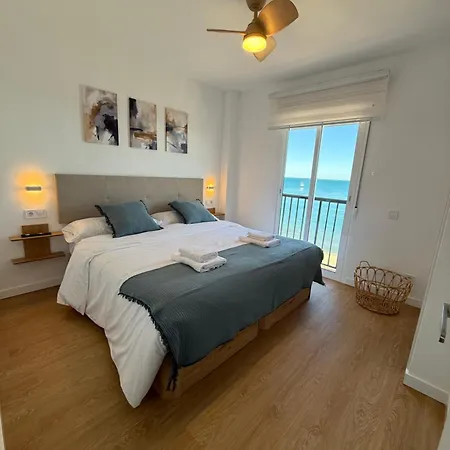 Appartement Amazing Beachfront Views - 3 Bedrooms