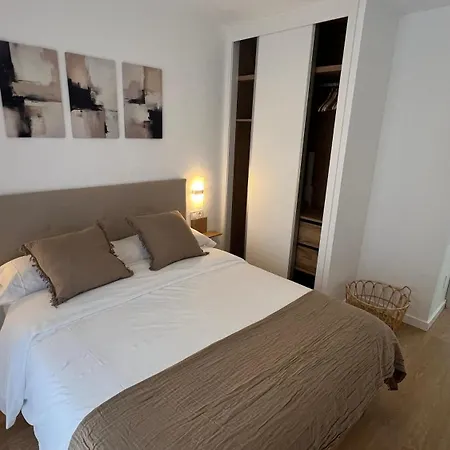 Amazing Beachfront Views - 3 Bedrooms Appartement *