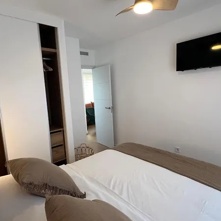 Amazing Beachfront Views - 3 Bedrooms Fuengirola