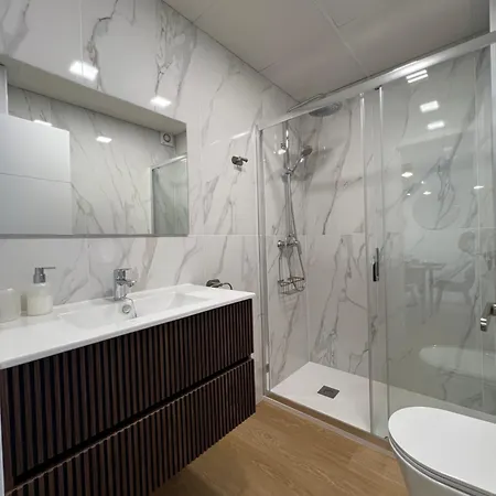 Amazing Beachfront Views - 3 Bedrooms Apartment Fuengirola