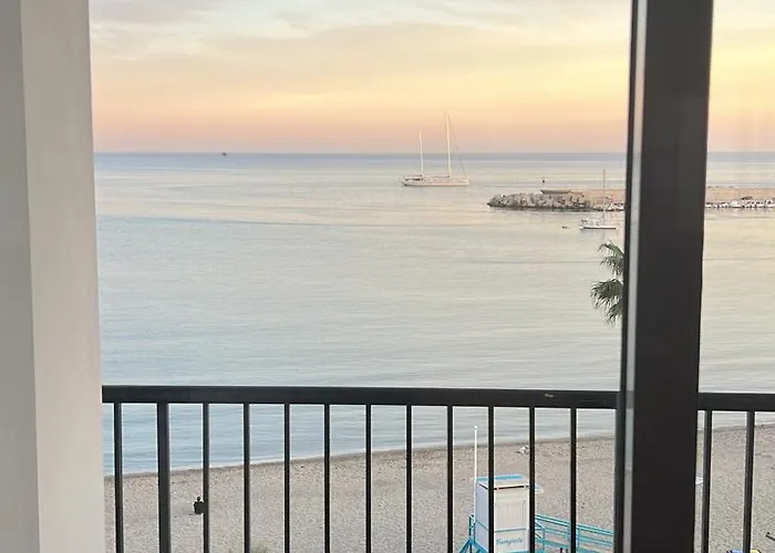 Appartamento Amazing Beachfront Views - 3 Bedrooms