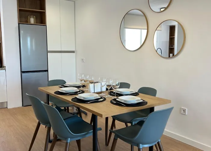 Lejlighed Amazing Beachfront Views - 3 Bedrooms *