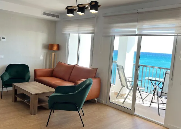 Lejlighed Amazing Beachfront Views - 3 Bedrooms